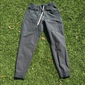 Vuori Men's XS Black Jogger Pants